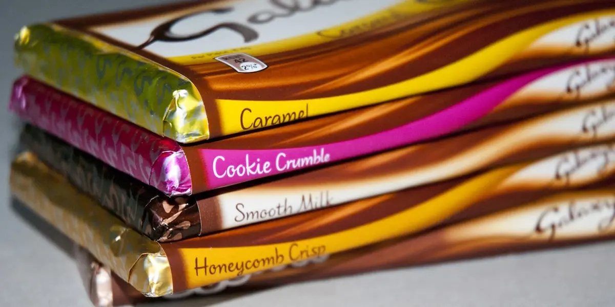 Silk script is small sizes on Galaxy chocolate bars